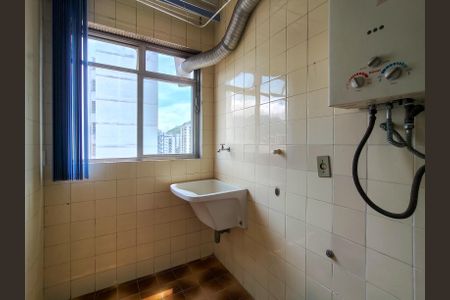 Apartamento à venda com 77m², 2 quartos e 1 vagaÁrea de Serviço