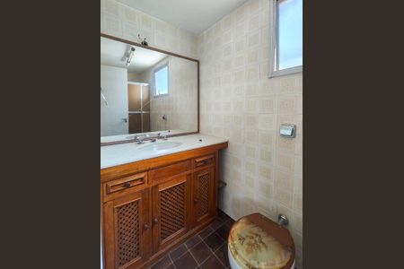 Apartamento à venda com 77m², 2 quartos e 1 vagaBanheiro da Suíte