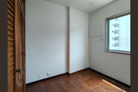 Apartamento à venda com 77m², 2 quartos e 1 vagaQuarto