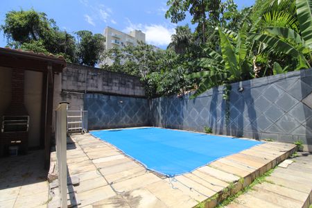 Apartamento para alugar com 75m², 2 quartos e 1 vagaÁrea comum - Piscina