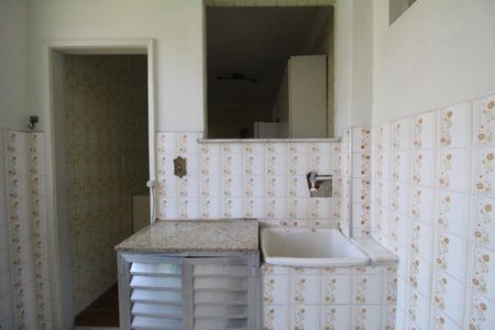 Apartamento para alugar com 75m², 2 quartos e 1 vagaÁrea de serviço