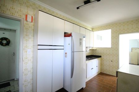 Apartamento para alugar com 75m², 2 quartos e 1 vagaCozinha
