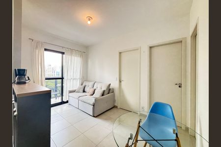 Sala de apartamento à venda com 2 quartos, 42m² em Vila Olímpia, São Paulo