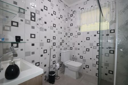 Casa à venda com 103m², 2 quartos e 1 vagaBanheiro 