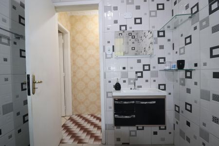 Casa à venda com 103m², 2 quartos e 1 vagaBanheiro