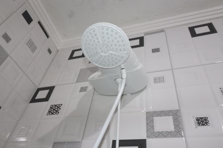 Casa à venda com 103m², 2 quartos e 1 vagaBanheiro