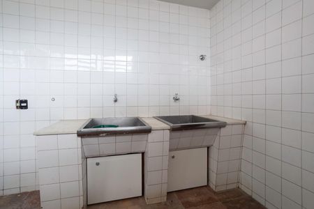 Casa para alugar com 487m², 5 quartos e 6 vagasÁrea de serviço