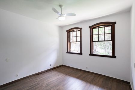 Casa para alugar com 487m², 5 quartos e 6 vagasQuarto 3