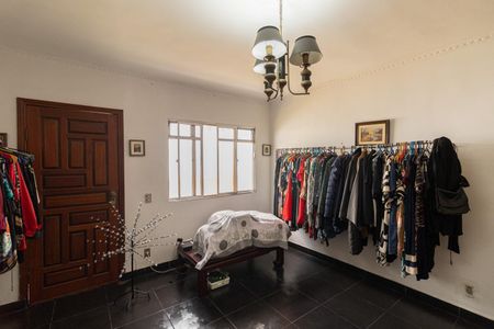 Casa à venda com 150m², 2 quartos e 2 vagasCasa 2 - Sala