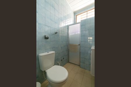 Casa à venda com 150m², 2 quartos e 2 vagasCasa 1 - Banheiro