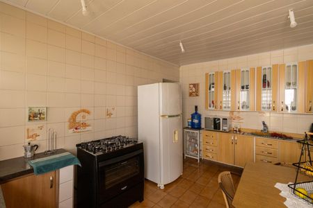 Casa à venda com 150m², 2 quartos e 2 vagasCasa 2 - Cozinha