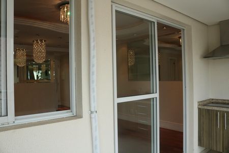 Varanda de apartamento à venda com 2 quartos, 76m² em Pompeia, São Paulo