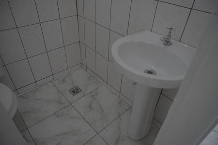 Casa para alugar com 111m², 2 quartos e 1 vagaBanheiro