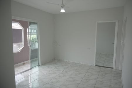 Sala de casa para alugar com 2 quartos, 111m² em Morada do Sol, Americana