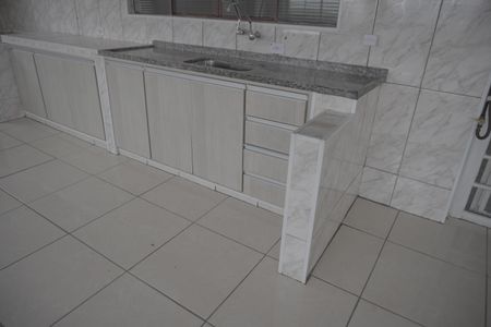 Casa para alugar com 111m², 2 quartos e 1 vagaÁrea gourmet