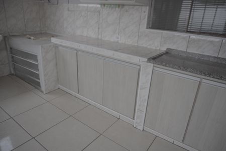 Casa para alugar com 111m², 2 quartos e 1 vagaÁrea gourmet