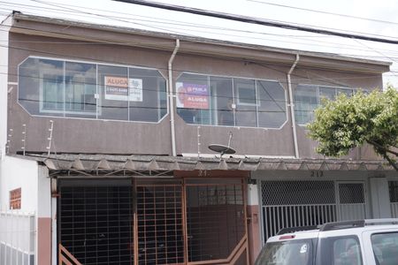 Casa para alugar com 111m², 2 quartos e 1 vagaFachada