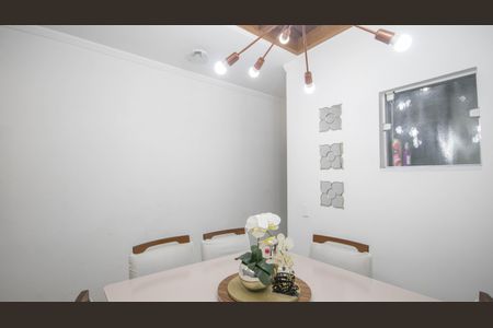 Casa à venda com 129m², 3 quartos e 3 vagasCopa