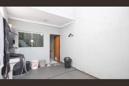 Casa à venda com 129m², 3 quartos e 3 vagasÁrea de Serviço