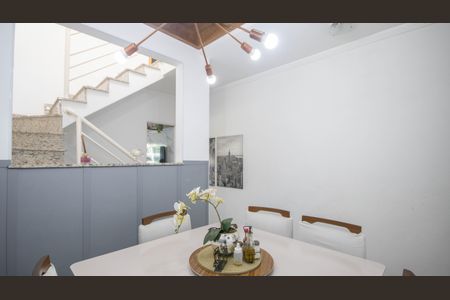 Casa à venda com 129m², 3 quartos e 3 vagasCopa