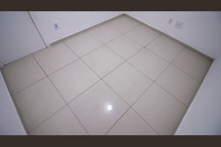 Apartamento para alugar com 2 quartos, 48m² em Jardim Santa Barbara, São Paulo