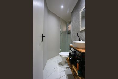 Apartamento para alugar com 58m², 2 quartos e 1 vaga Apartamento para alugar com 58m², 2 quartos e 1 vagaBanheiro