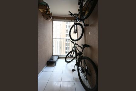 Apartamento para alugar com 58m², 2 quartos e 1 vaga Apartamento para alugar com 58m², 2 quartos e 1 vagavaranda