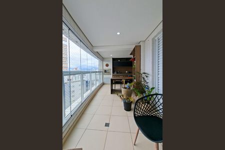 Apartamento para alugar com 82m², 2 quartos e 1 vaga Apartamento para alugar com 82m², 2 quartos e 1 vagaSacada da Sala/Cozinha