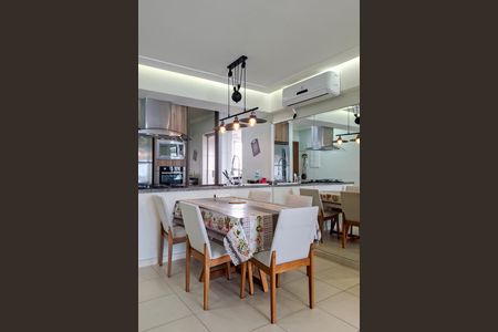 Apartamento para alugar com 82m², 2 quartos e 1 vaga Apartamento para alugar com 82m², 2 quartos e 1 vagaSala/Cozinha