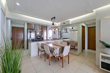 Apartamento para alugar com 82m², 2 quartos e 1 vaga Apartamento para alugar com 82m², 2 quartos e 1 vagaSala/Cozinha