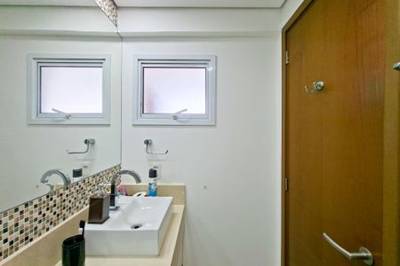 Apartamento para alugar com 82m², 2 quartos e 1 vaga Apartamento para alugar com 82m², 2 quartos e 1 vagaBanheiro da Suíte