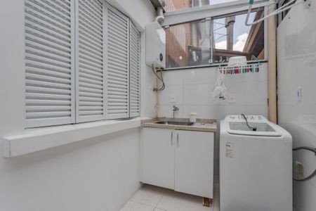 Casa de condomínio à venda com 86m², 3 quartos e 1 vagaÁrea de Serviço