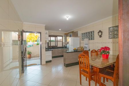 Casa à venda com 300m², 3 quartos e 3 vagasCozinha