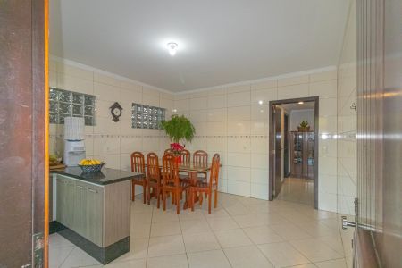 Casa à venda com 300m², 3 quartos e 3 vagasCozinha