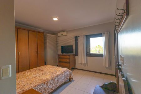 Casa à venda com 300m², 3 quartos e 3 vagasSuíte