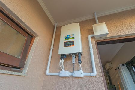 Casa à venda com 300m², 3 quartos e 3 vagasAquecimento Solar