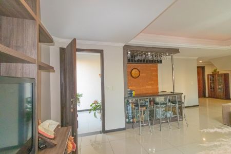 Casa à venda com 300m², 3 quartos e 3 vagasSala