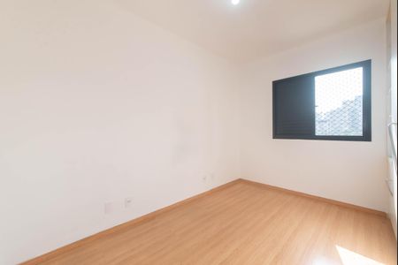 Apartamento à venda com 134m², 4 quartos e 3 vagasQuarto 1