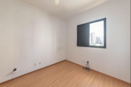Apartamento à venda com 134m², 4 quartos e 3 vagasQuarto 2