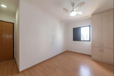 Apartamento à venda com 134m², 4 quartos e 3 vagasSuite 2