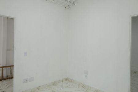 Casa para alugar com 83m², 1 quarto e sem vagaSala