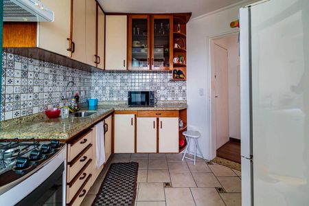 Apartamento à venda com 60m², 2 quartos e 1 vaga Apartamento à venda com 60m², 2 quartos e 1 vagaCozinha