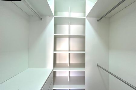 Casa de condomínio para alugar com 100m², 2 quartos e 1 vaga Casa de condomínio para alugar com 100m², 2 quartos e 1 vagaSuite 2 Closet