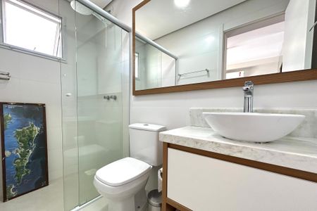 Casa de condomínio para alugar com 100m², 2 quartos e 1 vaga Casa de condomínio para alugar com 100m², 2 quartos e 1 vagaBanheiro Suíte 2