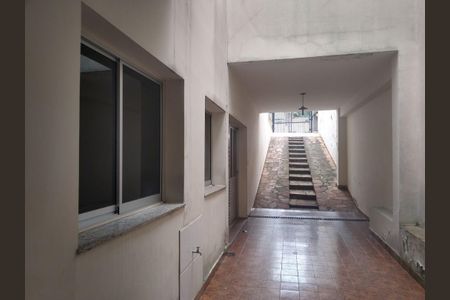 Casa à venda com 4 quartos, 257m² em Jardim da Gloria, São Paulo