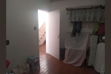 Casa à venda com 4 quartos, 257m² em Jardim da Gloria, São Paulo