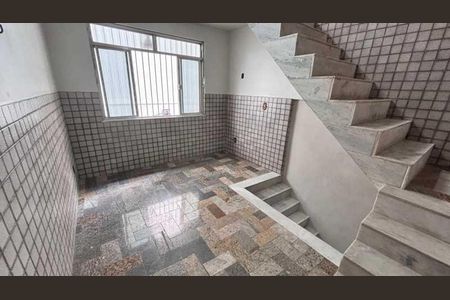 Casa à venda com 267m², 3 quartos e 1 vaga