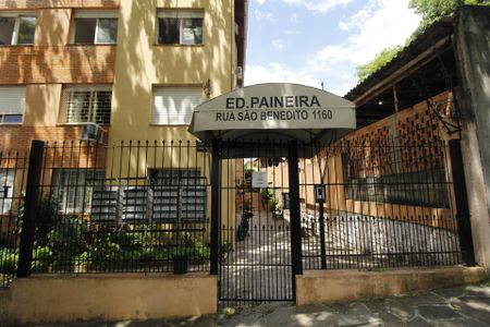 Apartamento à venda com 45m², 1 quarto e 1 vagaFachada