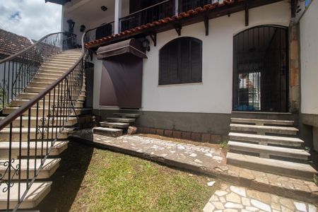 Casa para alugar com 311m², 3 quartos e 1 vagaFachada