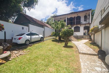 Casa para alugar com 311m², 3 quartos e 1 vagaFachada